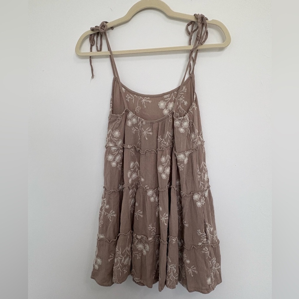 Juniors' Speechless Floral Sleeveless Shift Mini Dress - Picture 6 of 7